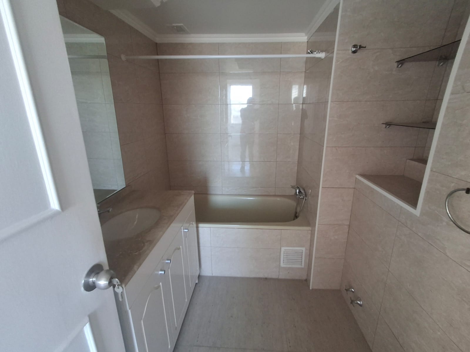 DEPARTAMENTO EN VENTA 3 DORMITORIOS 2 NORTE VIÑA