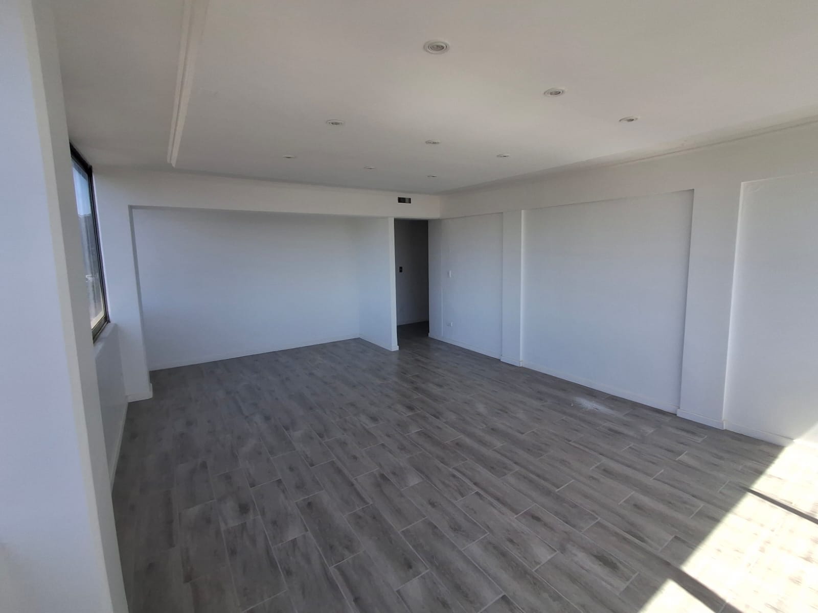 DEPARTAMENTO EN VENTA 3 DORMITORIOS 2 NORTE VIÑA