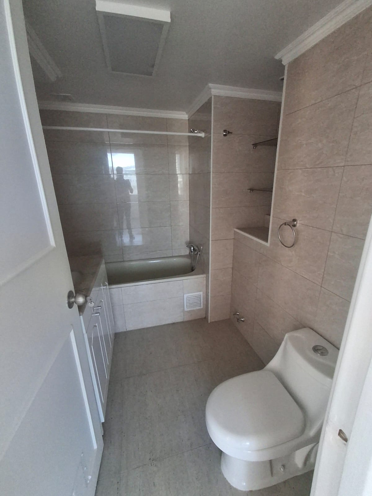 DEPARTAMENTO EN VENTA 3 DORMITORIOS 2 NORTE VIÑA