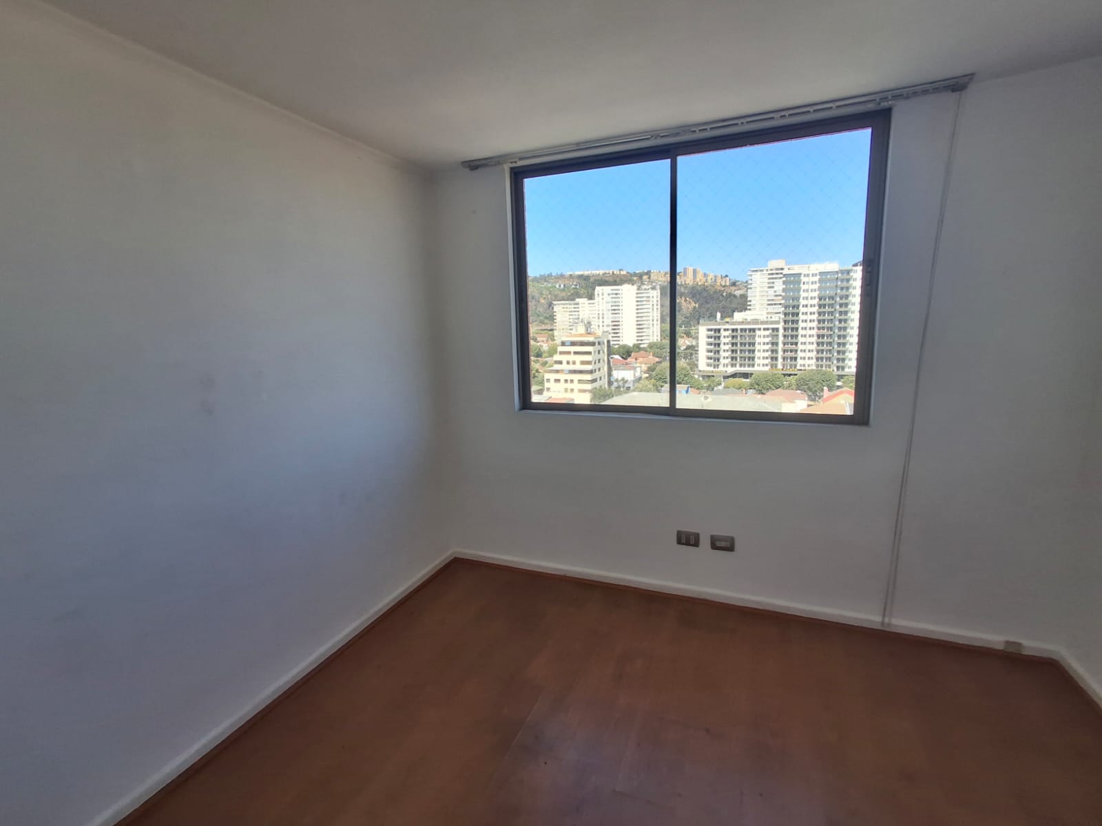 DEPARTAMENTO 3 DORMITORIOS EN VENTA EDIFICIO SANTA LUCIA VIÑA