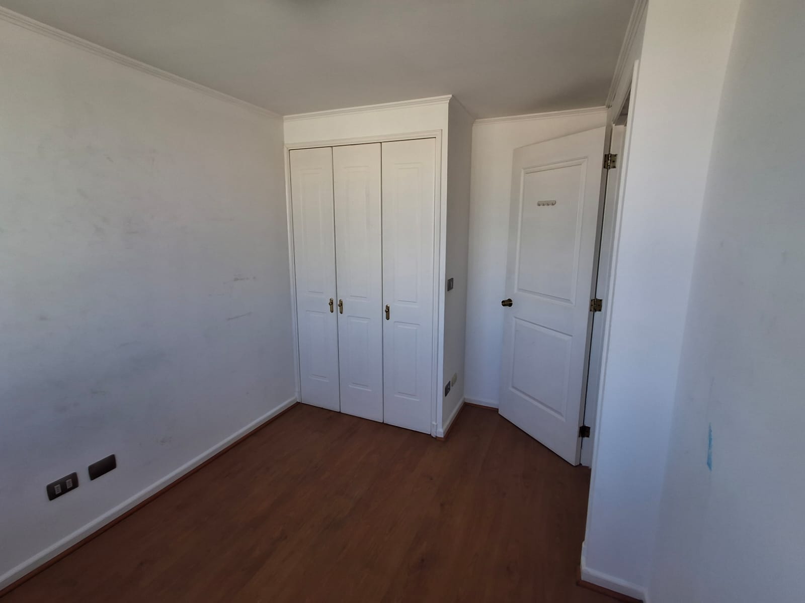 DEPARTAMENTO 3 DORMITORIOS EN VENTA EDIFICIO SANTA LUCIA VIÑA