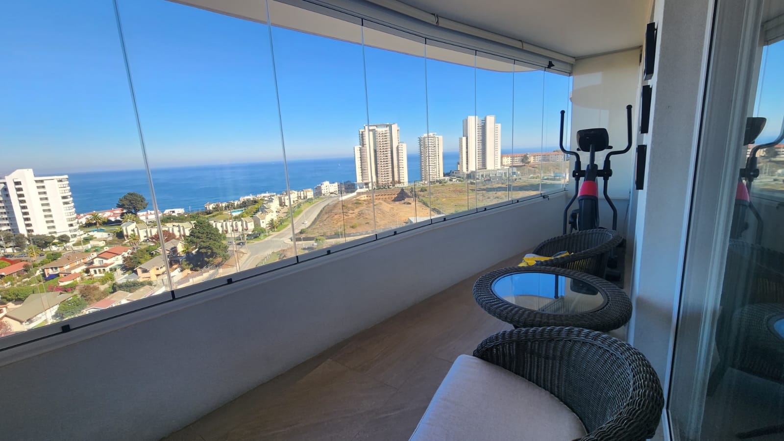 VENTA DEPARTAMENTO 2 DORMITORIOS CON RENTA EN REÑACA
