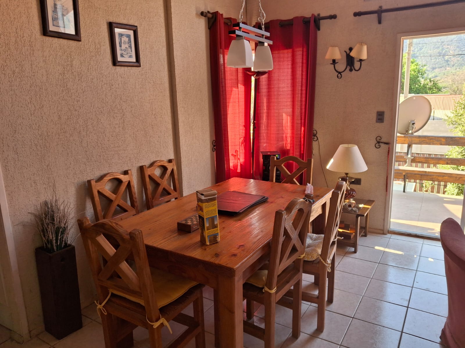 CASA CON PISCINA EN VENTA OLMUE