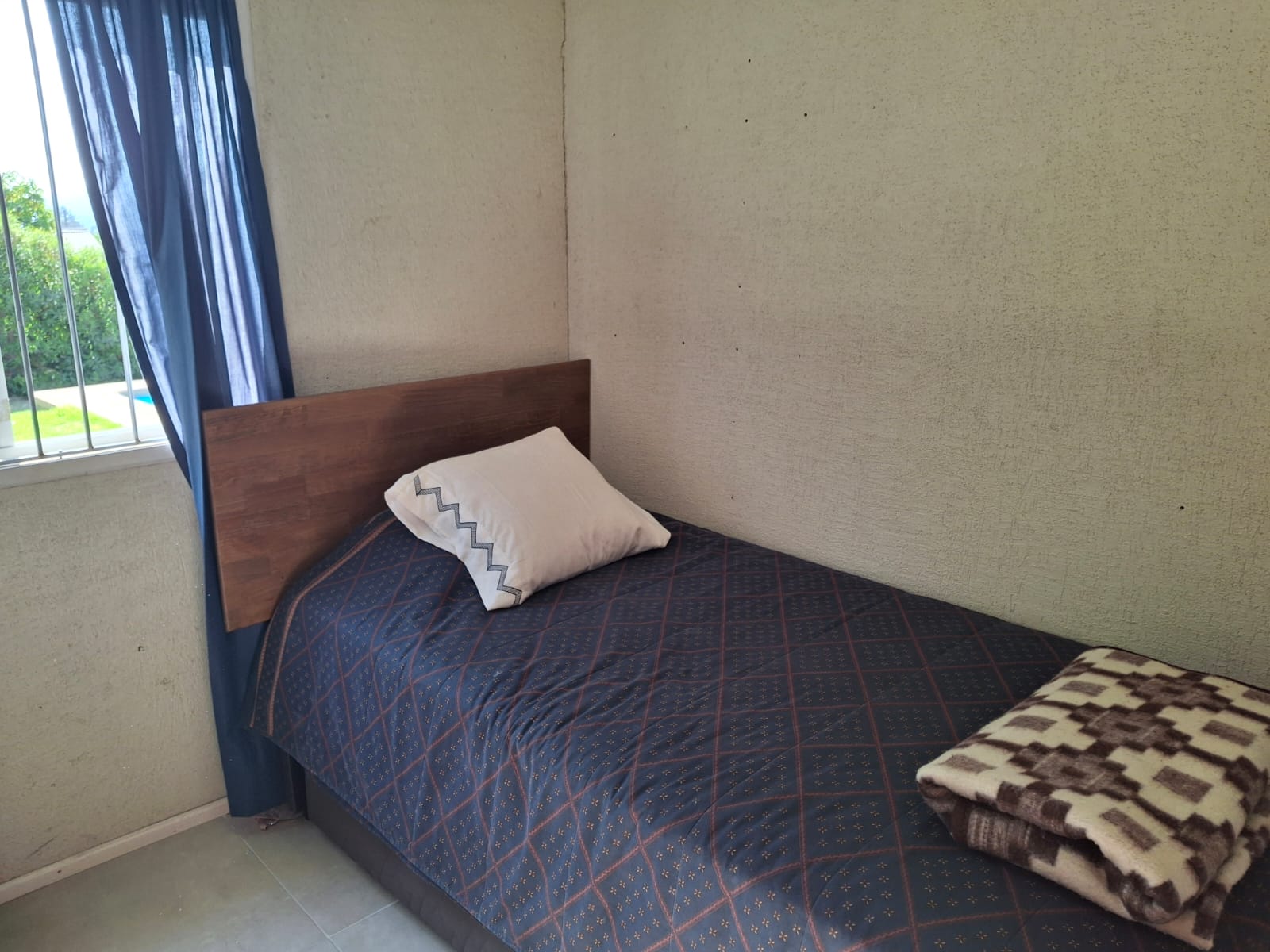 CASA CON PISCINA EN VENTA OLMUE
