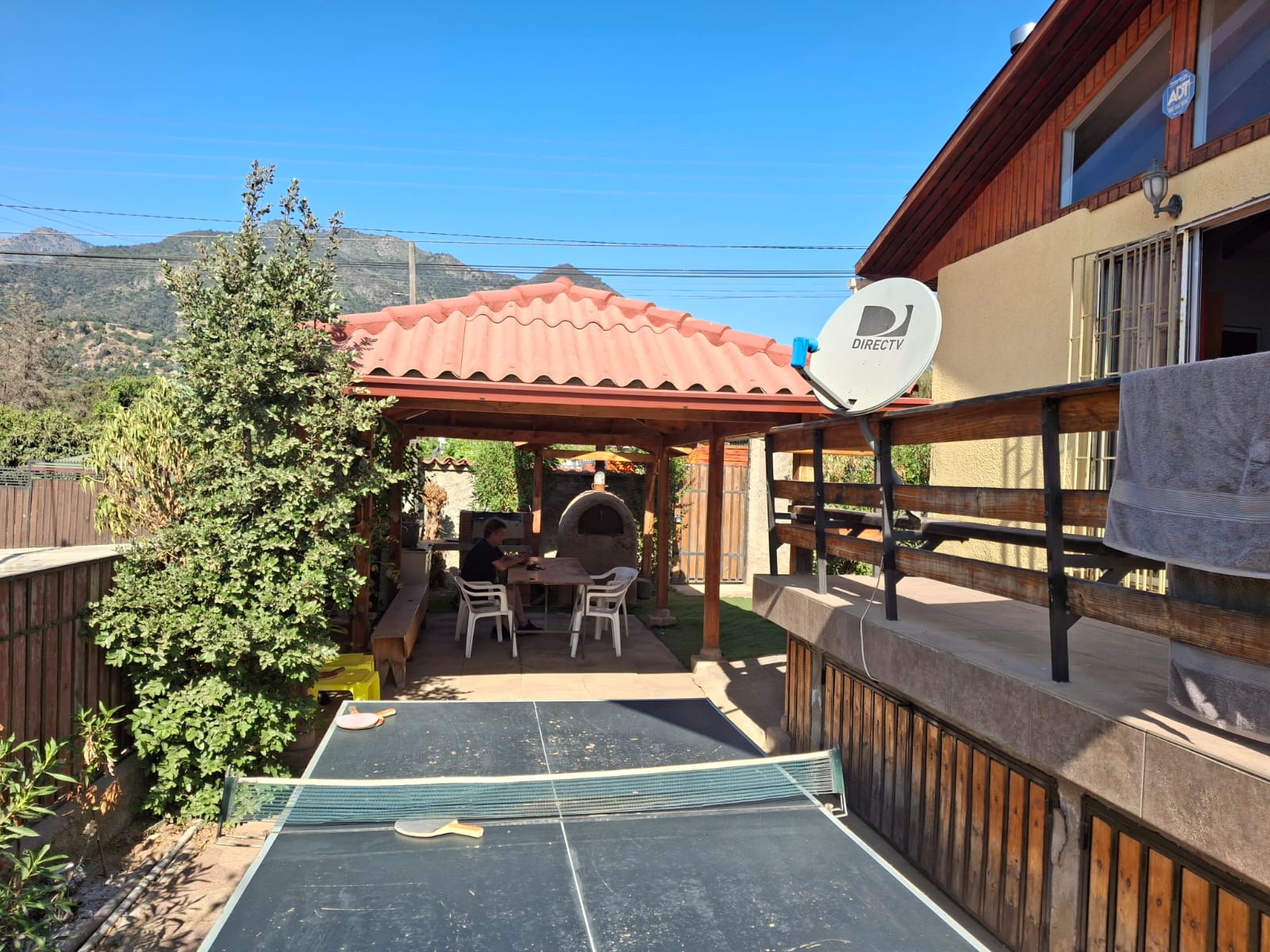 CASA CON PISCINA EN VENTA OLMUE