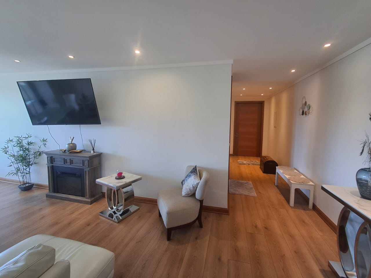 VENTA  DEPARTAMENTO 3 DORMITORIOS EDIFICIO ALBAMAR EN REÑACA