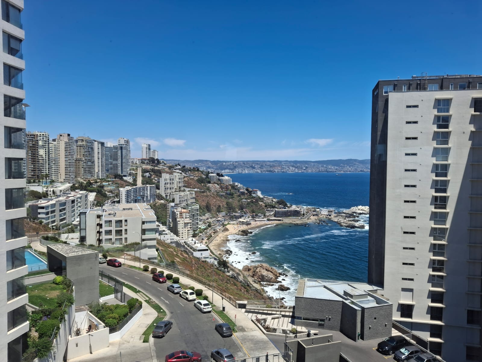 DEPARTAMENTO EN VENTA 4 DORMTORIOS EDIFICIO ATLANTIS REÑACA