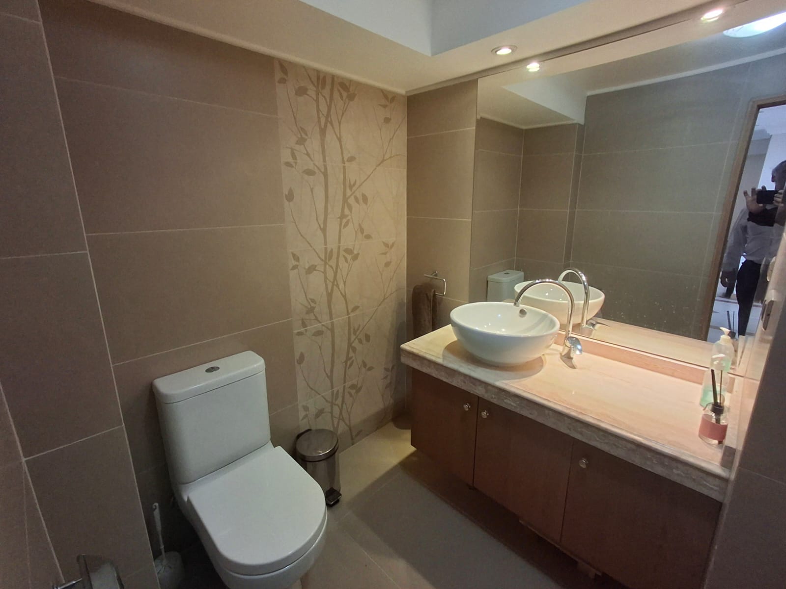 DEPARTAMENTO EN VENTA 4 DORMITORIOS EDIFICIO GRECOMAR I, REÑACA
